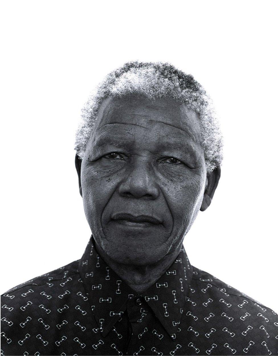 Jillian Edelstein's portrait of Nelson Mandela taken in 1997 at the Presidential house