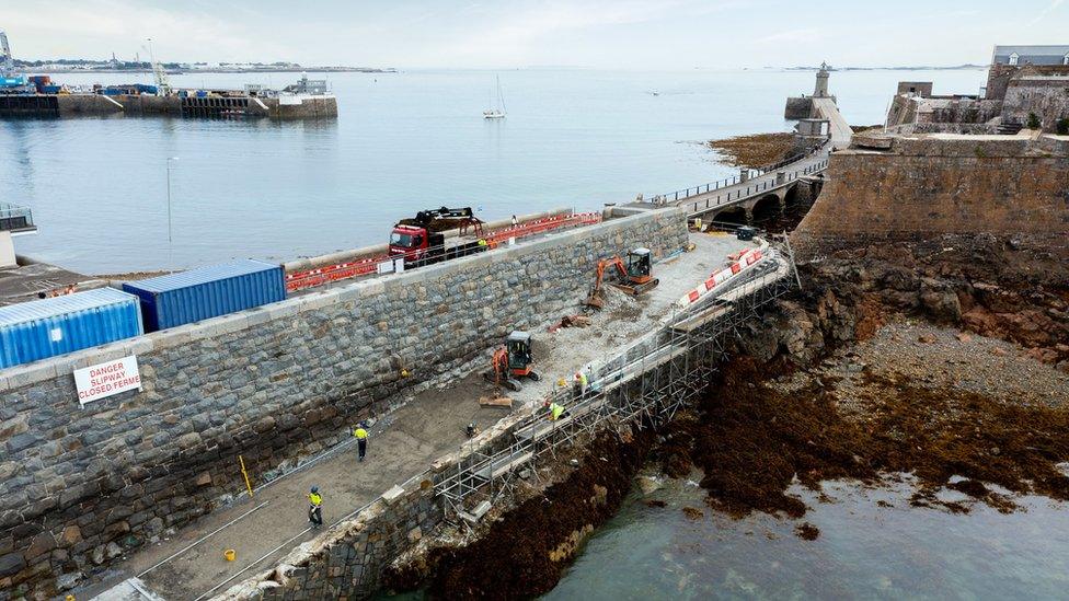 Havelet Slipway repairs