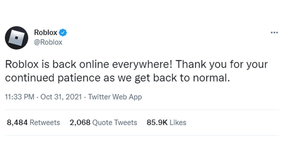 Tweet from official Roblox account announcing the outage is over