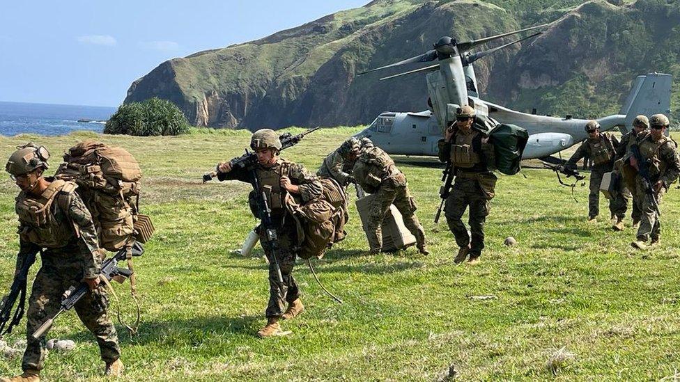 US soldiers arriving for drills