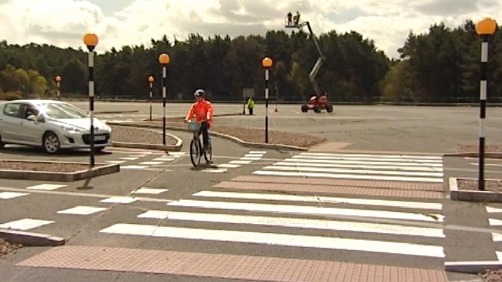 Dutch-style roundabout