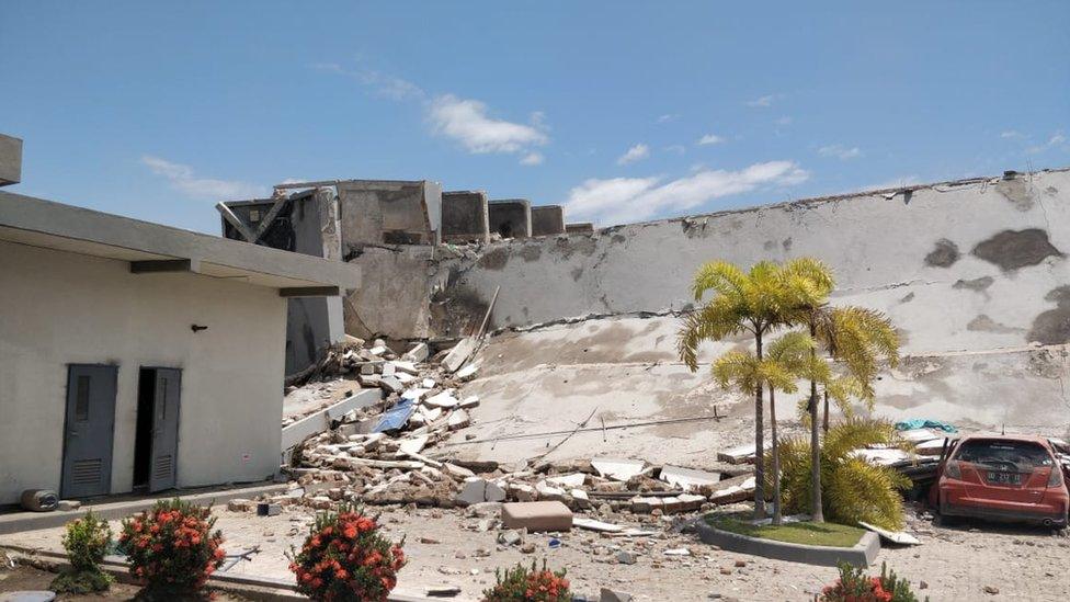 The Roa Roa Hotel in Palu was toppled by the quake