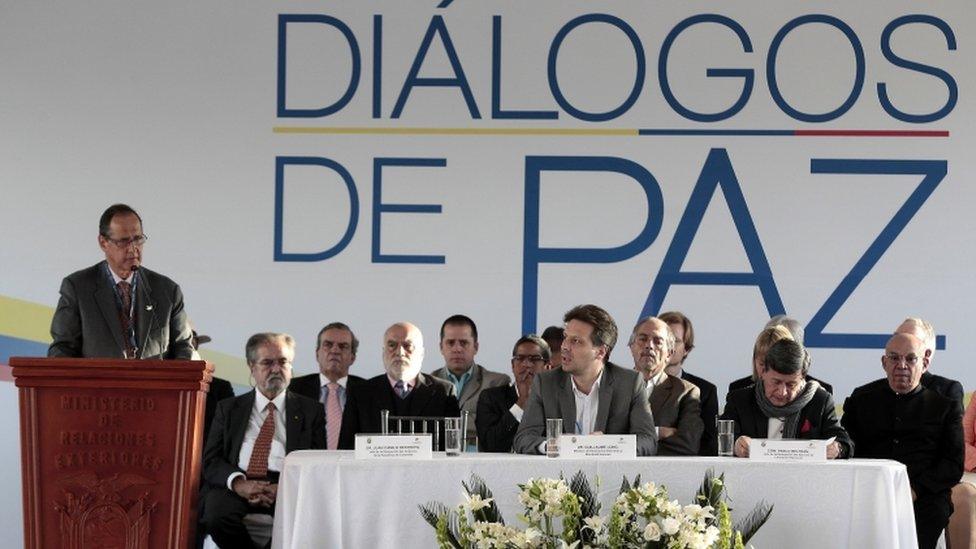 Chief negotiator of the Colombian team Juan Camilo Restrepo (L) speaks