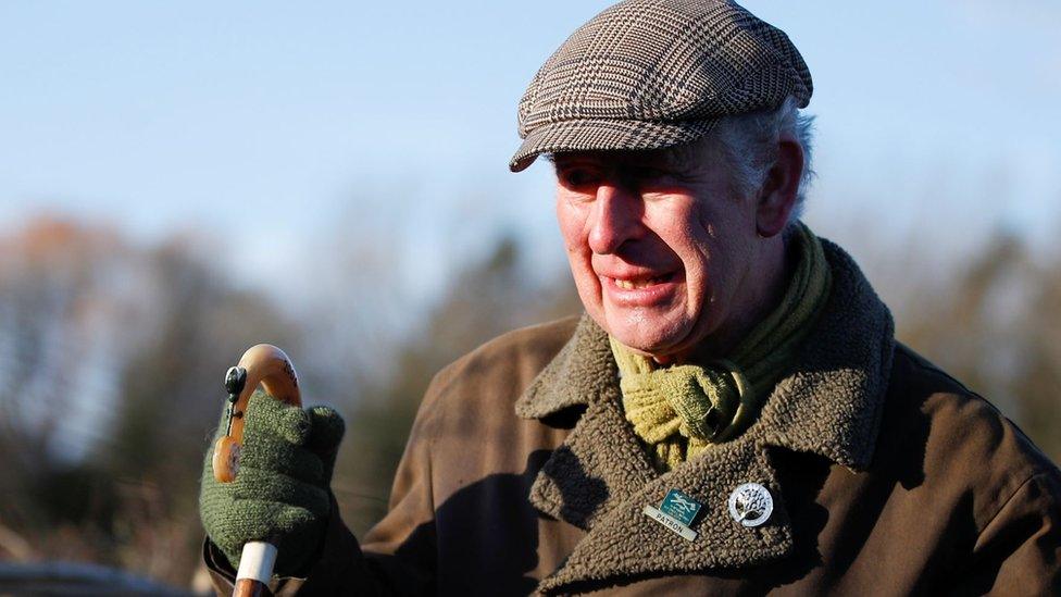 The Prince of Wales hedgelaying