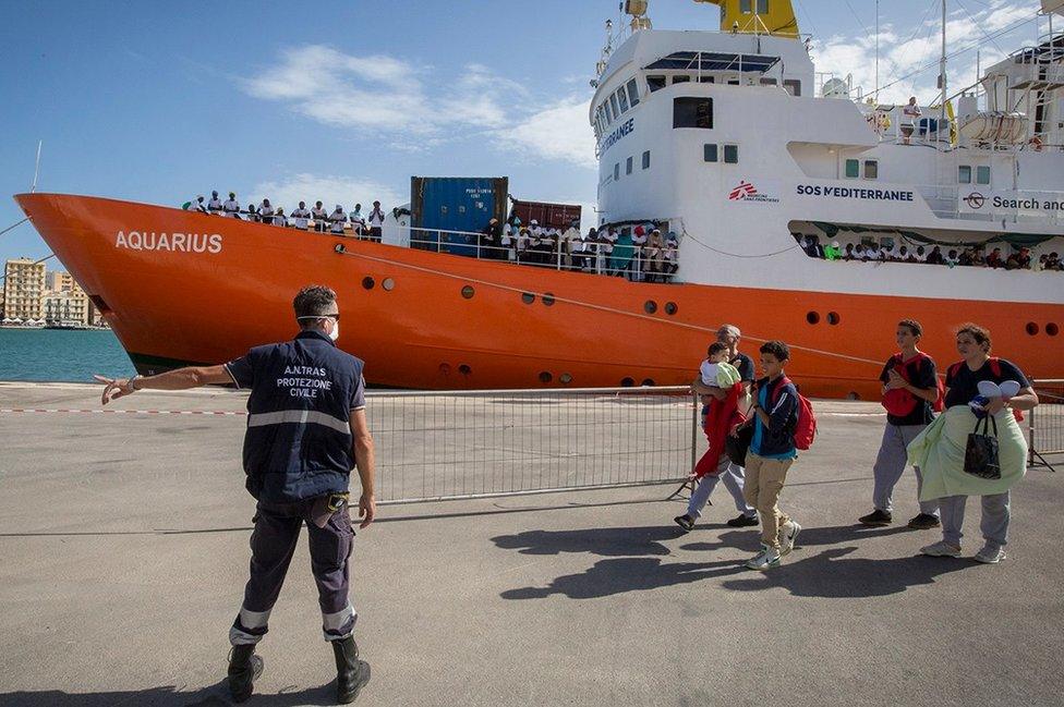 Rescue ship Aquarius