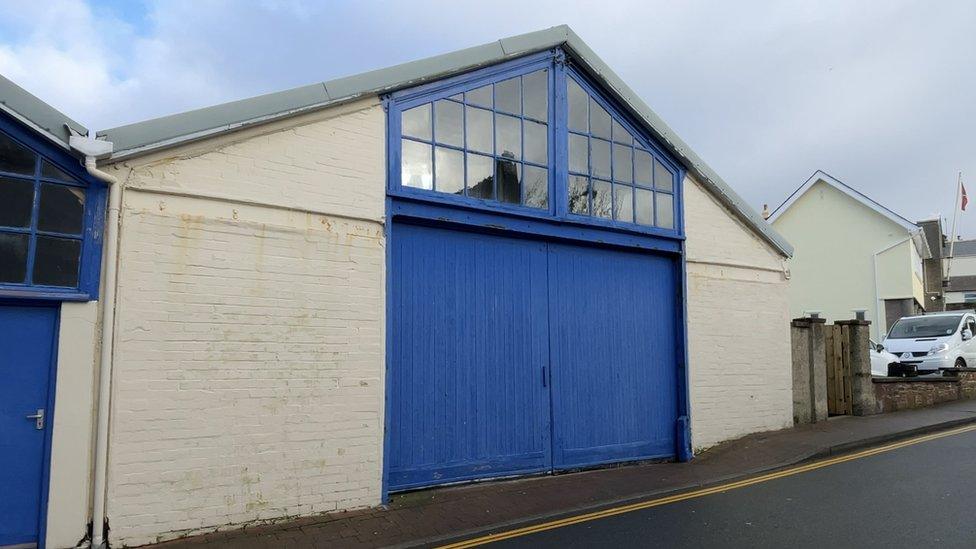 Disused garage in Peel