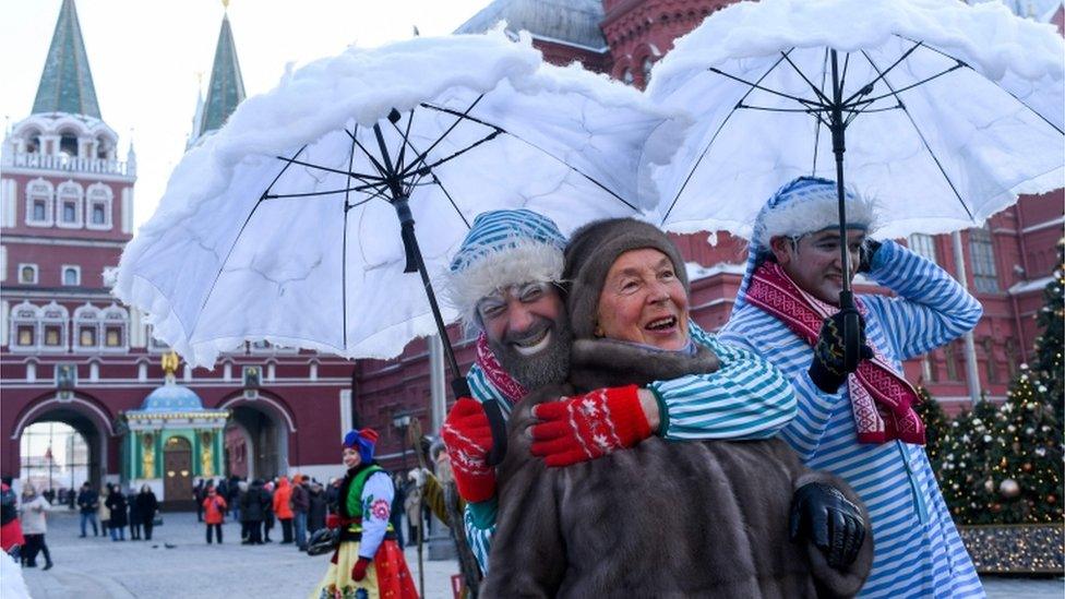 Preparations for the festive season in Russia