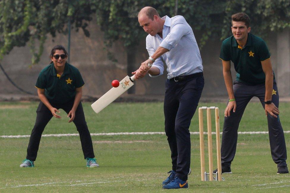 Prince William plays cricket at the National Cricket Academy in Lahore