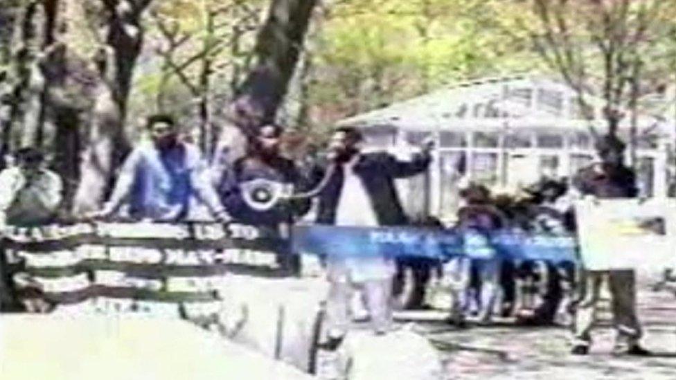 Anjem Choudary, centre, leading a chant in support of Bin Laden, 2000, New York City