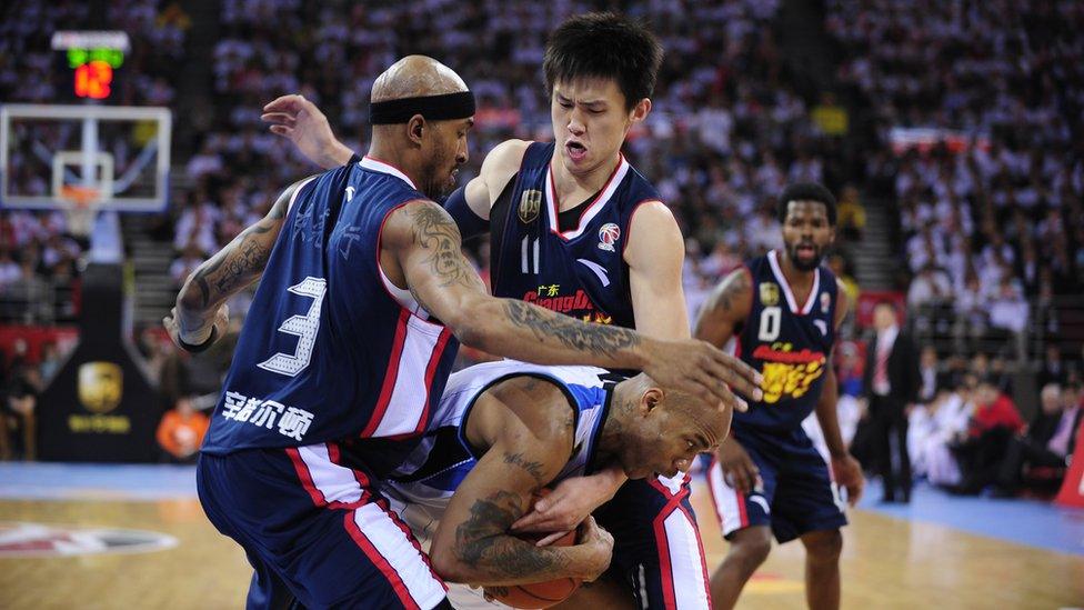 Stephon Marbury in action with the Beijing Ducks