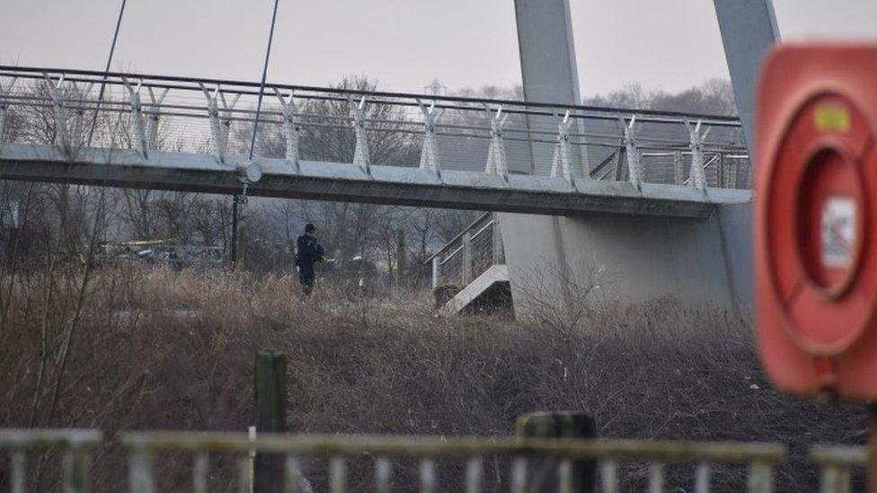 Diglis foot bridge