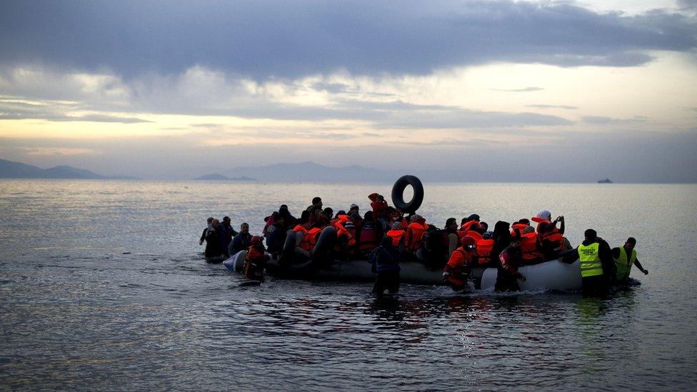 Inflatable boats from Turkey to Greece