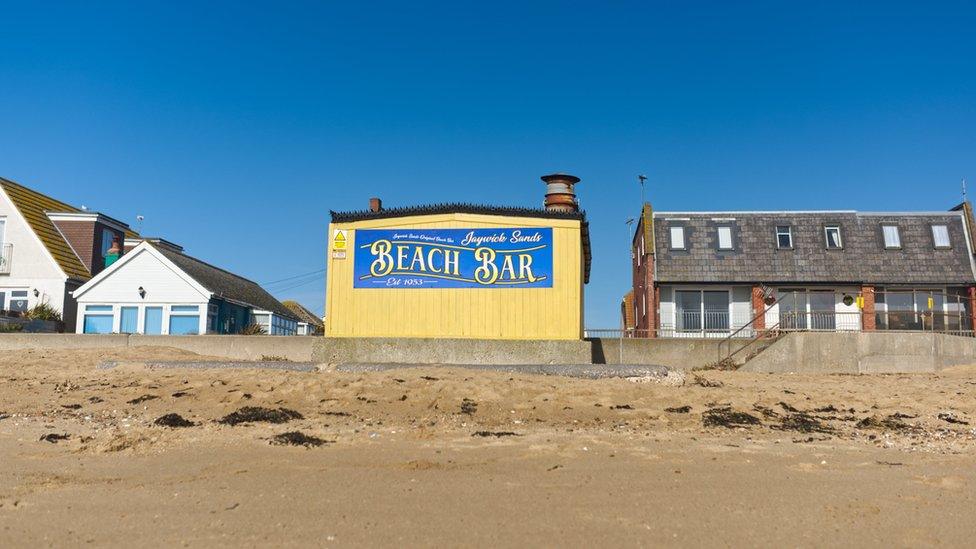 beach bar