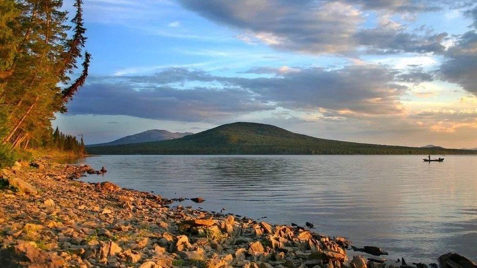 Lake Sladkoye, on Kazakh-Russian border