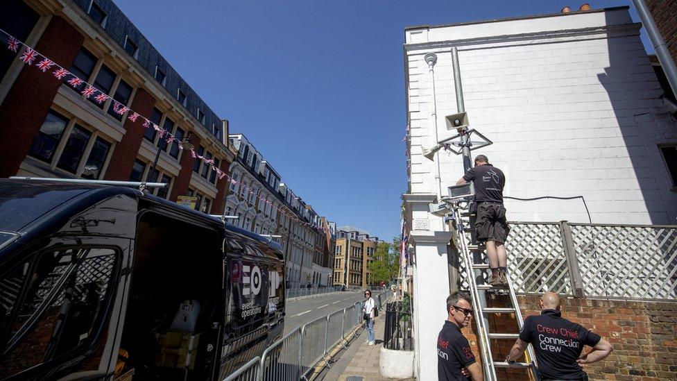 A speaker system is being installed in Windsor ahead of the royal wedding this weekend