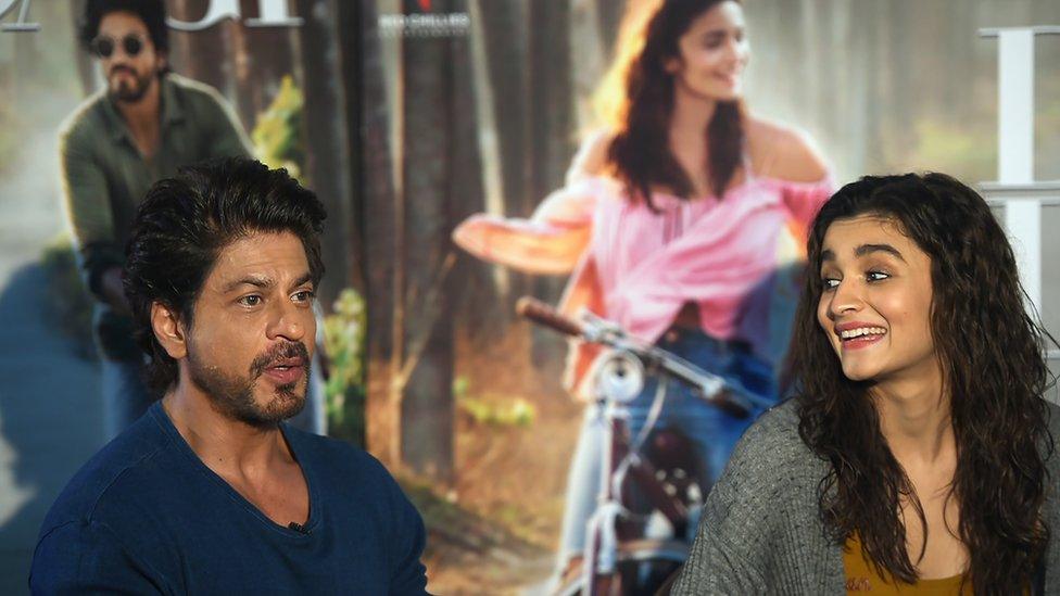 Dear Zindagi stars Alia Bhatt (right) and Shah Rukh Khan