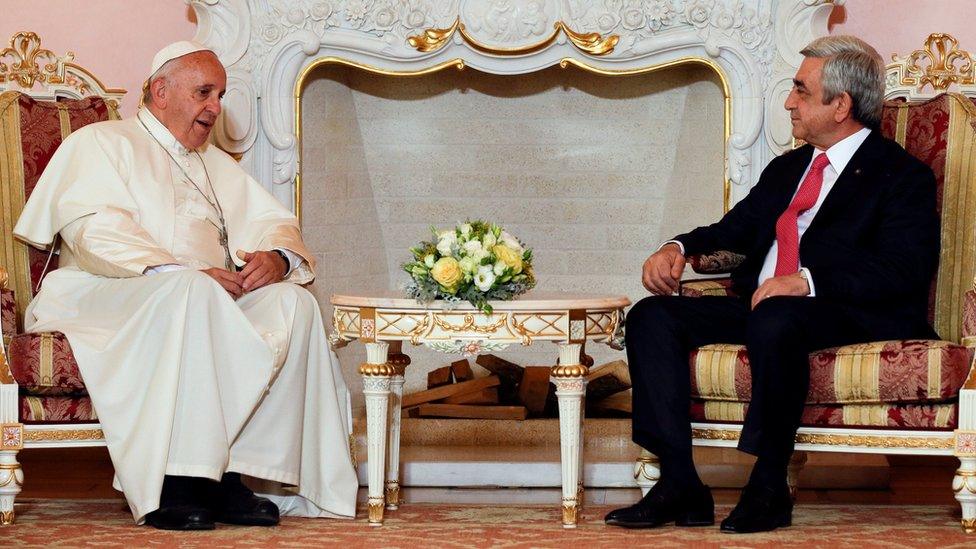 Pope Francis meets Armenian President Serzh Sargsyan in Yerevan's Presidential Palace on 24 June