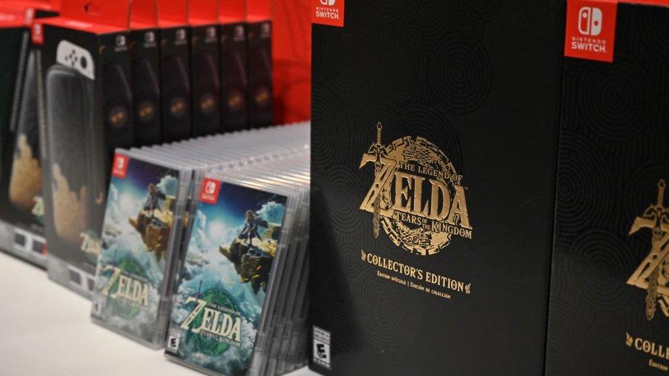 Zelda Tears of the Kingdom boxed games