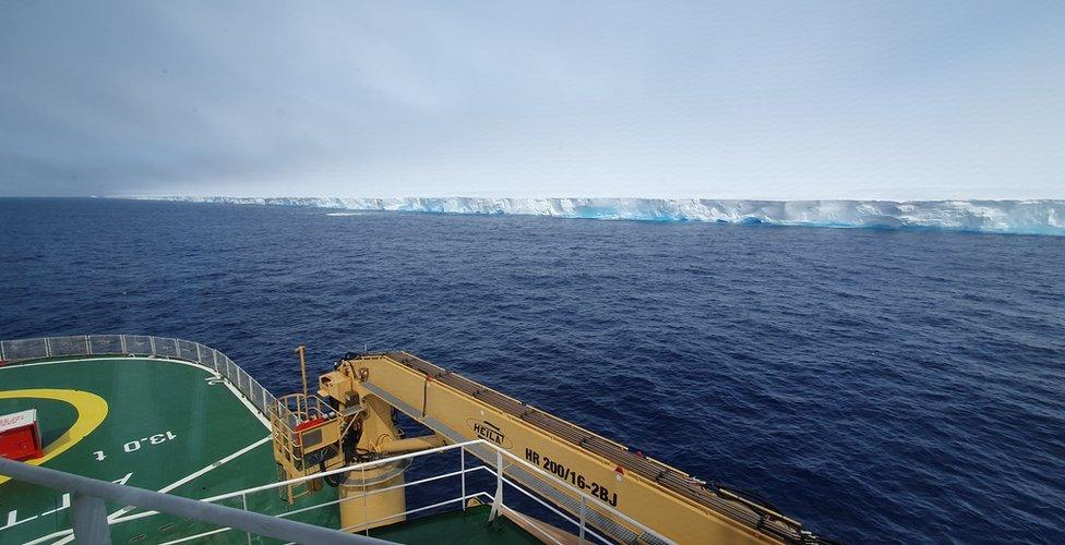 A23a viewed from Royal Research Ship Sir David Attenborough