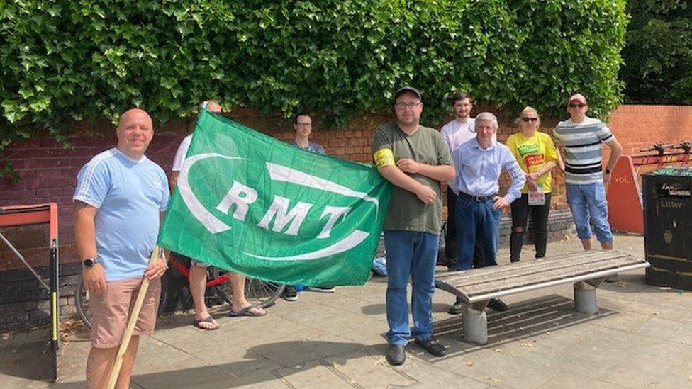 Northampton RMT picket line