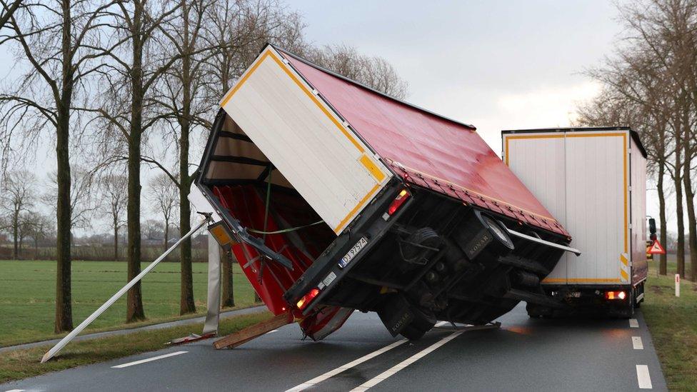 Lorry trailer knocked over by storm, Kampen, Netherlands, 18 Jan 18