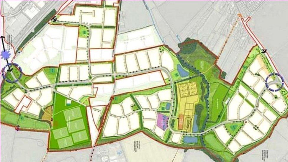 Plans for a 1,552 home development