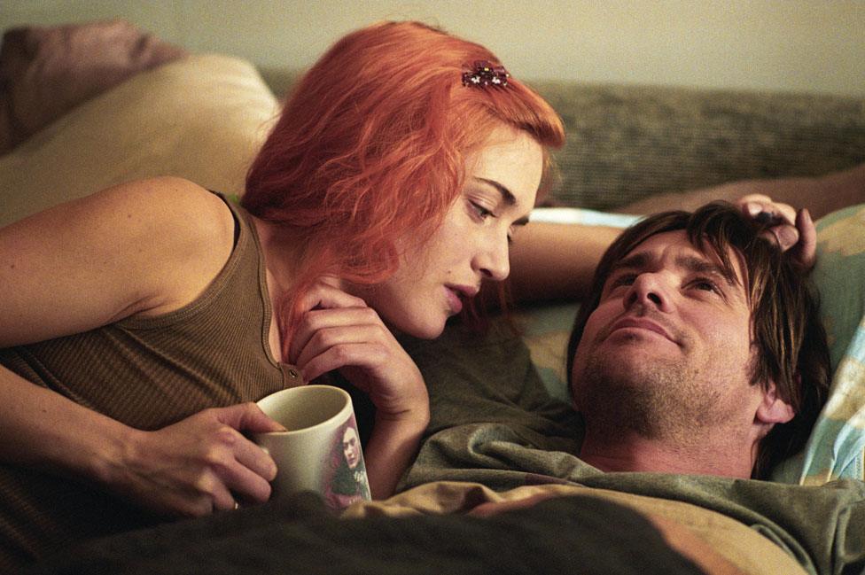 Kate Winslet and Jim Carrey in Eternal Sunshine of the Spotless Mind