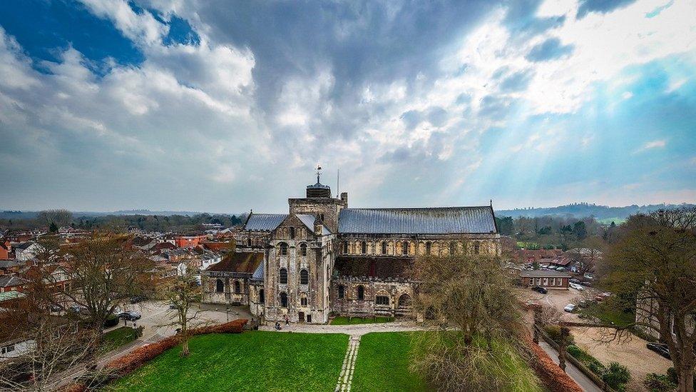 SATURDAY - Romsey Abbey