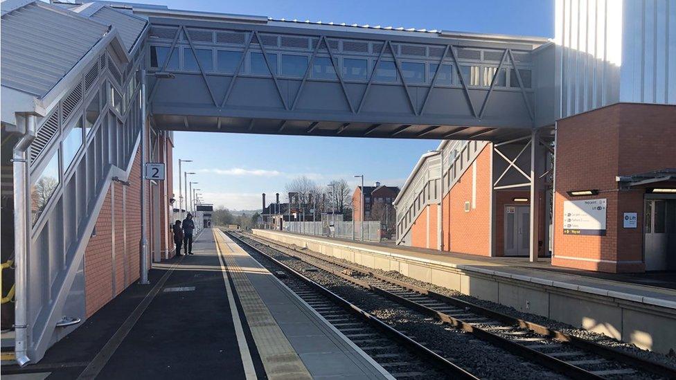 Market Harborough station