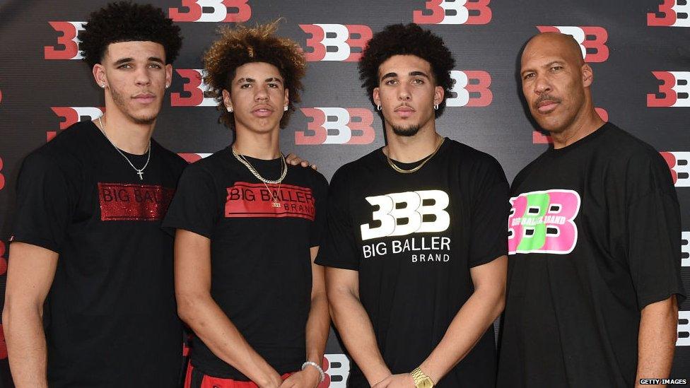 LiAngelo Ball (second from right) with brothers LA Lakers player Lonzo Ball (left), LaMelo Ball (second from left) and LaVar Ball (right)