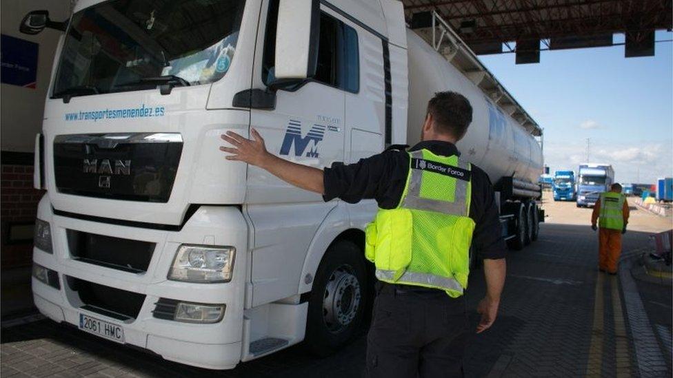 Spanish lorry being checked at Portsmouth