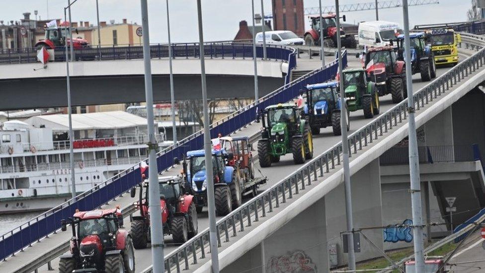 Polish farmers block street in city of Szczecin - 3 April