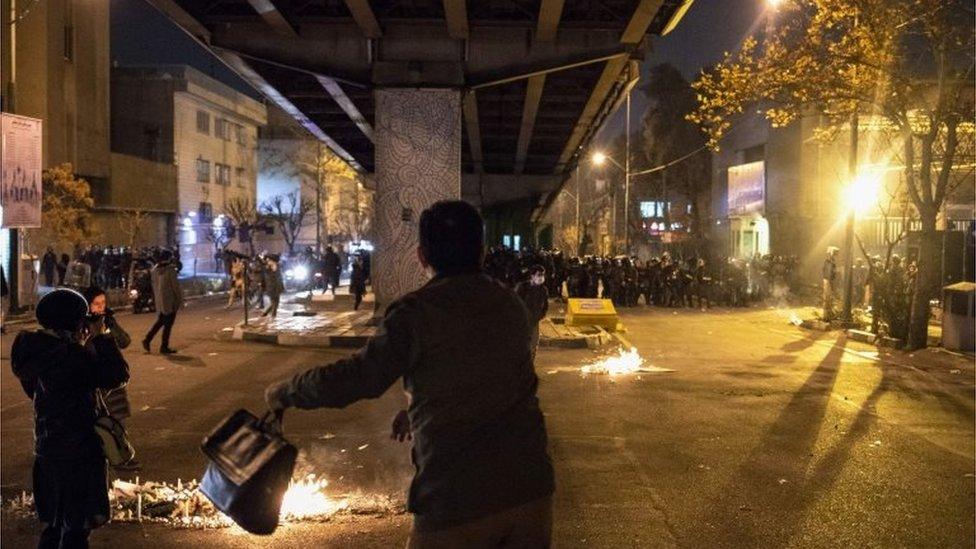 Anti-government protest in Tehran (11/01/20)