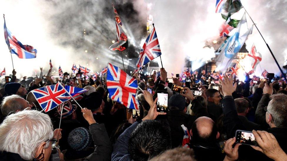 brexit-party-in-parliament-square