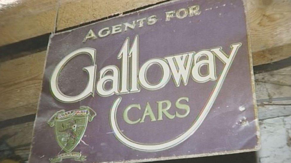 Galloway cars sign