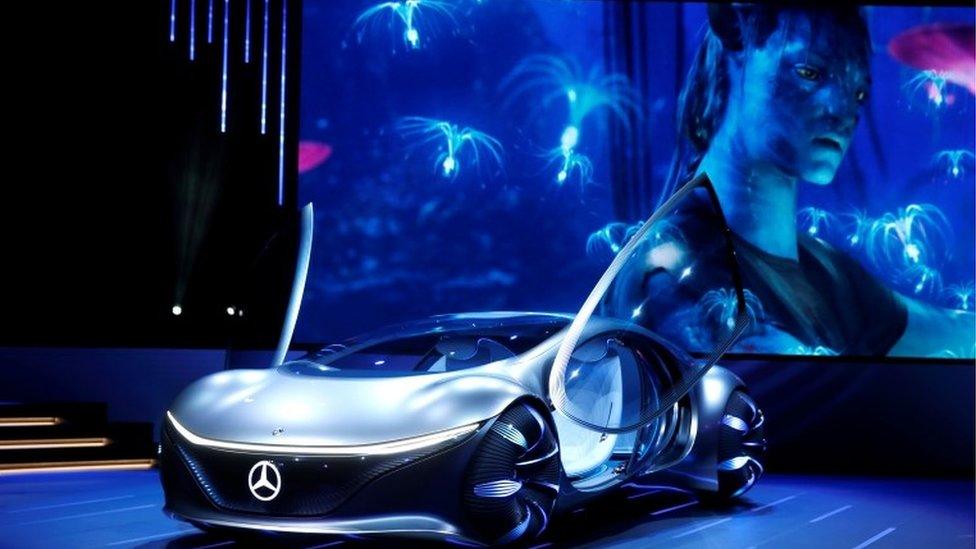 Mercedes-Benz Vision AVTR