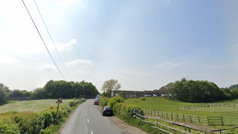 Havelands Lane in Worsbrough