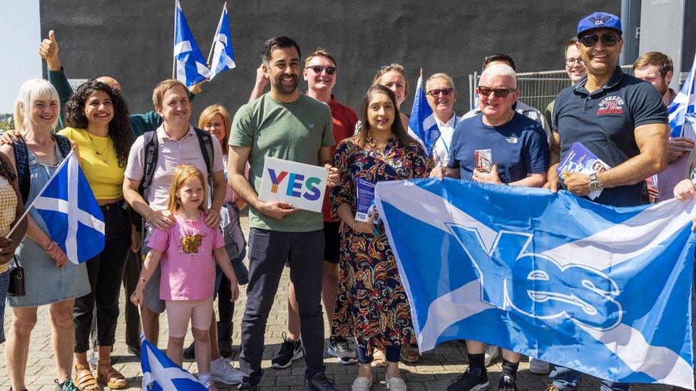 Humza Yousaf and independence campaigners