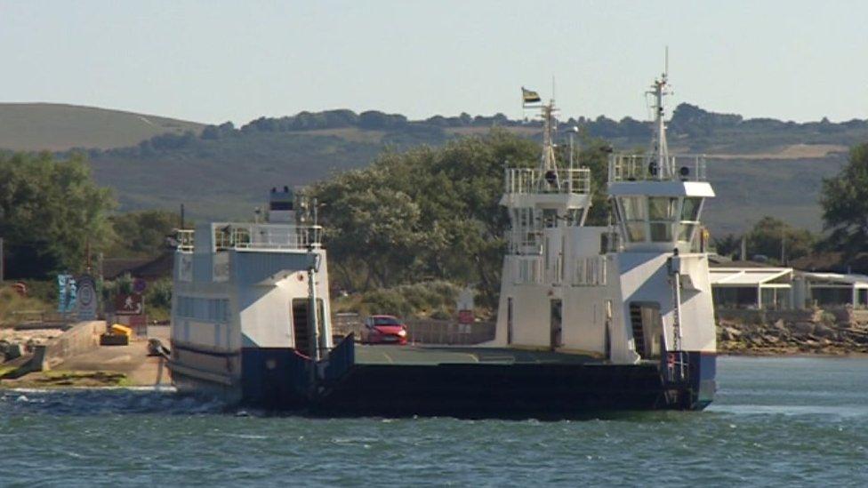 Sandbanks Ferry