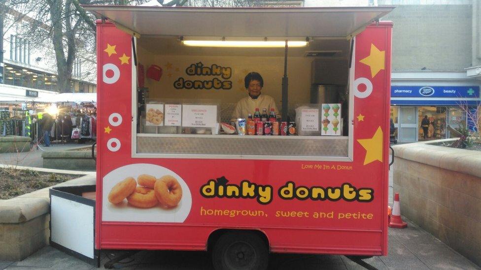 Dinky Donut stall