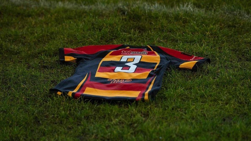 Wiveliscombe RFC ladies team shirt with a number 3 on the back on the field.