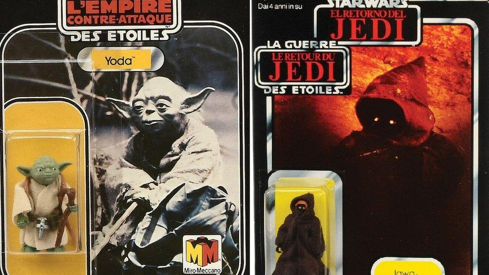 Star Wars The Empire Strikes Back Yoda vintage figure and Star Wars The Return of the Jedi Tri-logo Jawa vintage figure