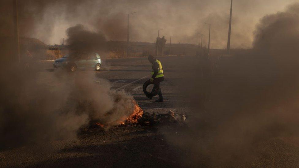 Smoke form a burning tyre