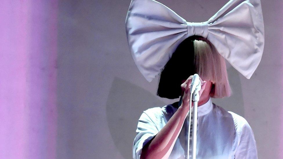 Sia