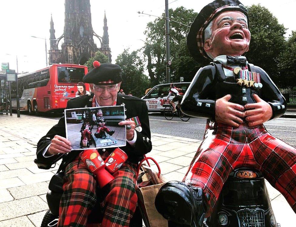 Tom Gilzean with his Oor Wullie sculpture