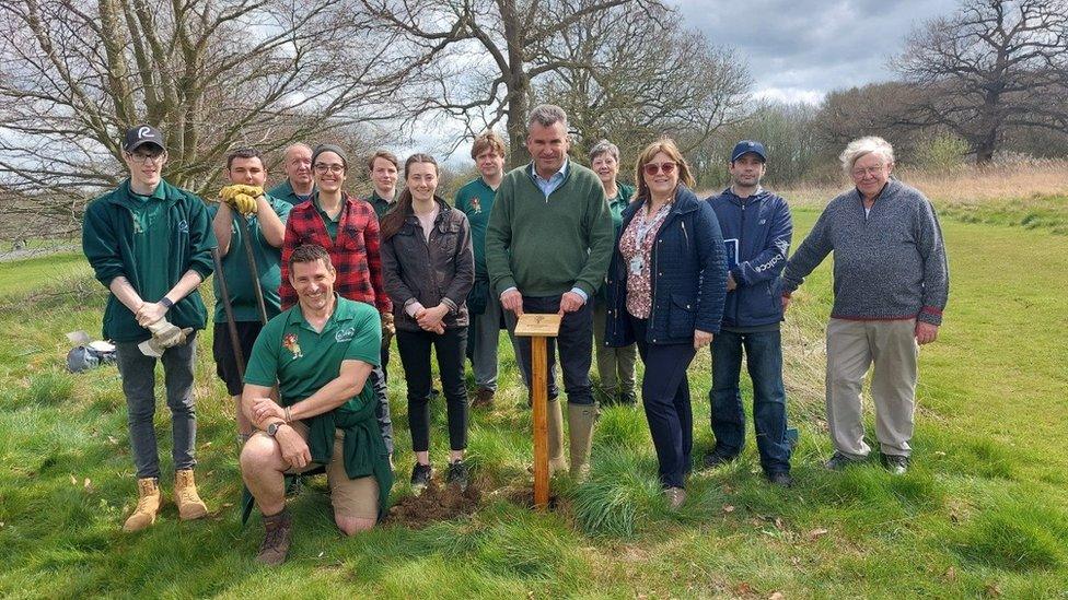 Tree planters in Northants