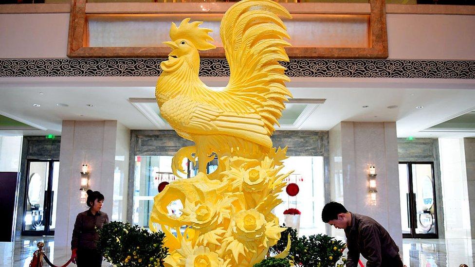 Giant-rooster-made-from-butter.