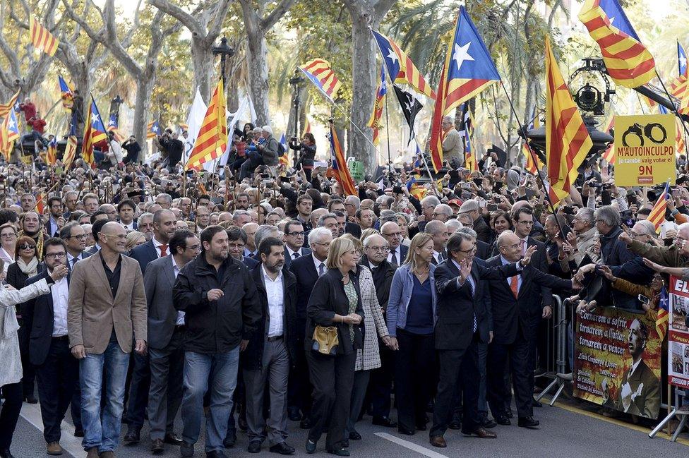 Pro-independence march in Barcelona, 15 Oct 15