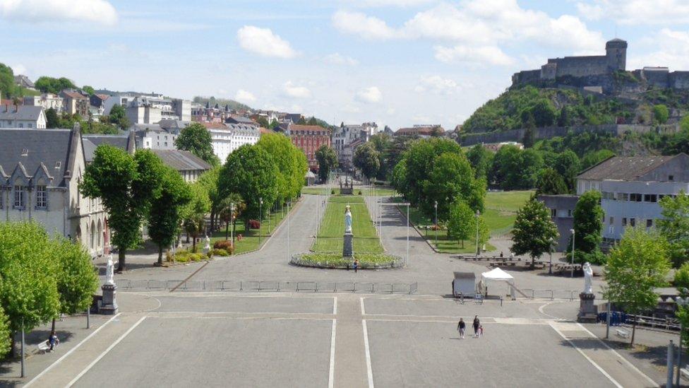 Empty streets of Lourdes