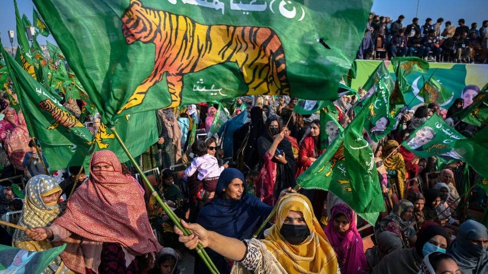 Supporters of Pakistan's former prime minister Nawaz Sharif of the Pakistan Muslim League Nawaz